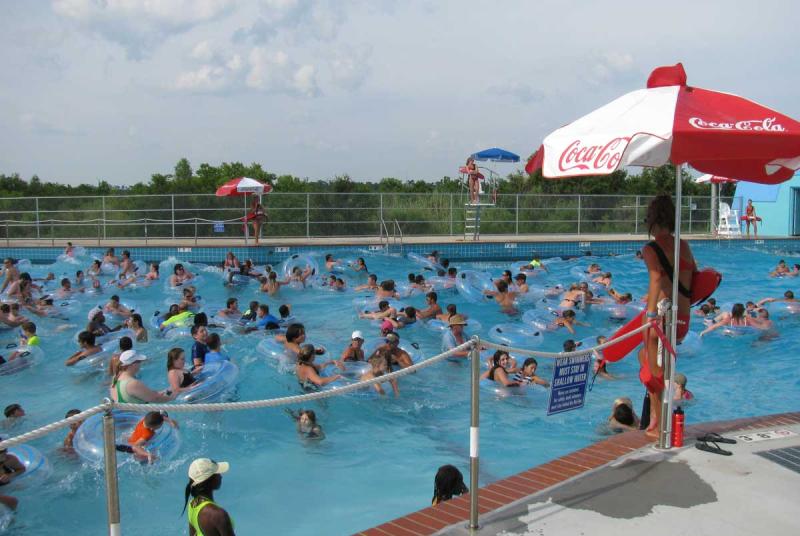 Pirates Lagoon Wave Pool